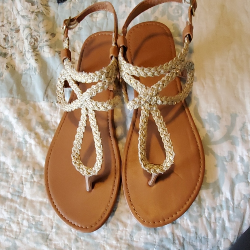 Cute sandals from Icing